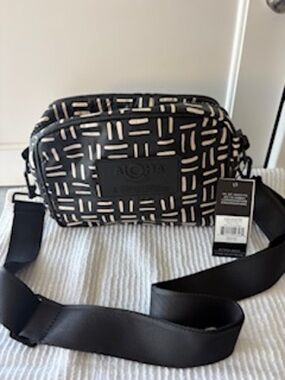 ALOHA Collection Le Tour Bag